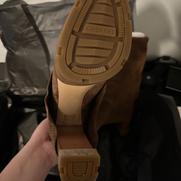 CASADEI RIBBED PANEL SUEDE BOOTS BROWN - Picture 6 of 8